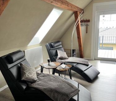 Zolkendorf Appartement | „Holzwurm-Paradies“