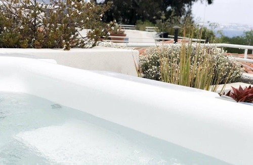 Cachagua Maison | HOM | Cómoda Casa en Cachagua, Hot Tub y Parrilla 6PAX