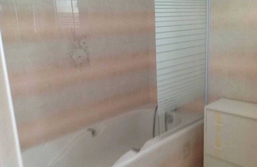 Saint-Martin-sous-Vigouroux Appartement | Homerez - Appart. à Saint-Martin-Sous-Vigouroux