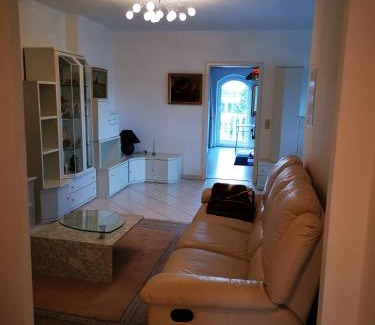Kirkel Appartement | Homburg Nähe Uniklinik r