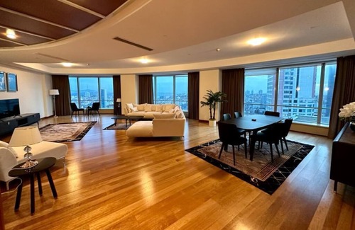 Sisli Appartement | Home 3 master bedroom - boghaz view center of Istanbul shishli