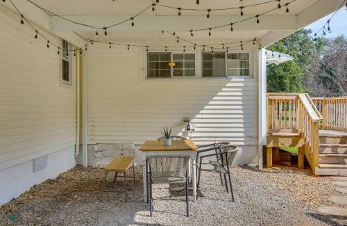 Cross Plains Maison | Home 9 Mi to Dtwn Springfield with Porch and Yard!