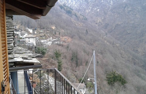 Spoccia Maison | Accueil - DES VACANCES IMMERGÉES DANS LE VERT ET AU CALME