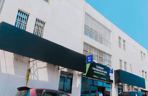 Kasa-Vubu Lit Et Petit-Déjeuner | Home away bedroom bed & breakfast in lovely Kinshasa with AC, WiFi