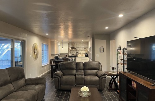 Oklahoma City Maison | Home Away From Home