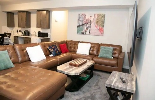 Evanston Maison | Home away from home.