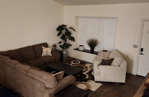 La Buena Vida Maison | Home Away From Home-Five min from Westgate