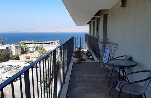 Tiberias Appartement | Chez soi loin de chez soi à Tibériade