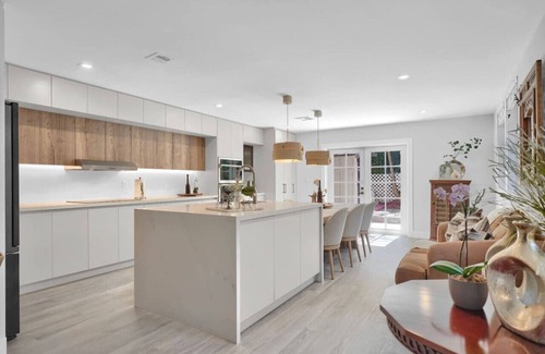 Coconut Grove Maison | Home Away From Home in Coconut Grove