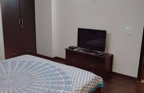 Noida Appartement | Home away from home !!