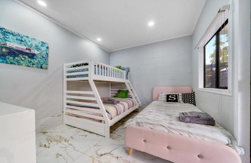 Titirangi Appartement | Home Away From Home