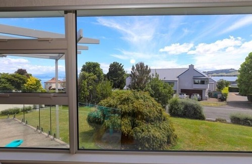 Taupo Maison | Base: 6 Extra: $30 78 Mere Road, Taupo