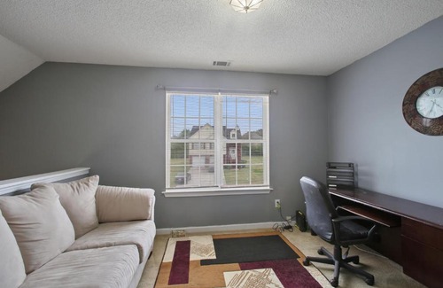 Jonesboro Maison | Home Away from Home