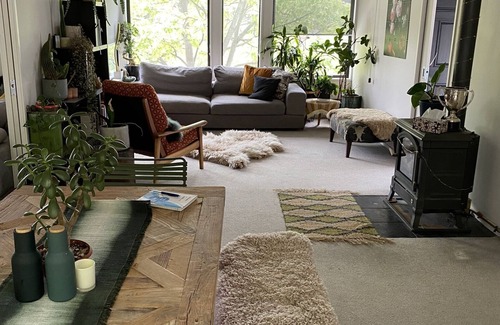 Alexandra Maison | Home away from home vibes, a few minutes from the centre of town