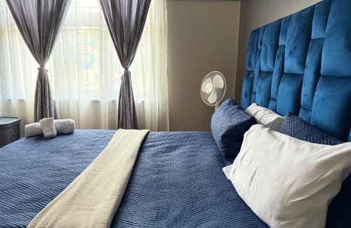 Emalahleni Lit Et Petit-Déjeuner | Home Away Nest