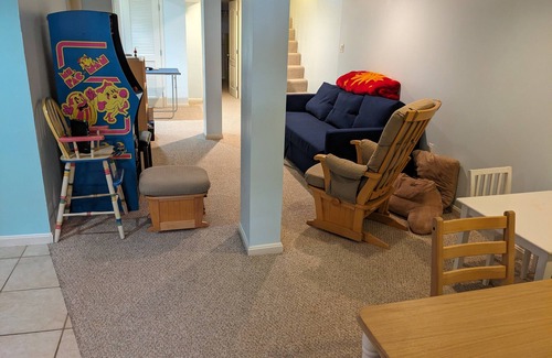 Columbia Heights Appartement | Home base for your DC adventures - near fun, great food, and public transport.