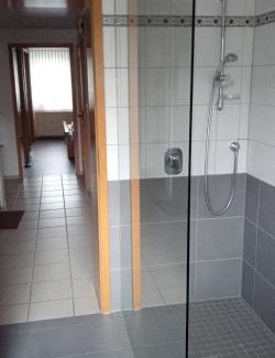 Oberdorla Appartement | Home