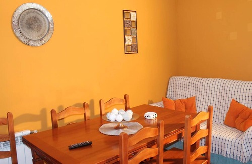 Villanueva de los Infantes Maison | Homerez - Maison pour 9 pers. avec jardin et balcon à Villanueva de los Infantes