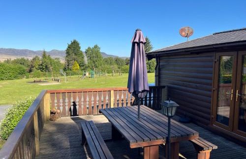 Bronaber Maison | Home From Home LogCabin
