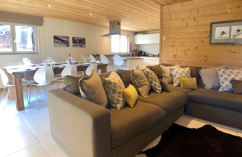 Morzine Chalet De Ski | Élégant chalet de ski indépendant dans le centre de Morzine