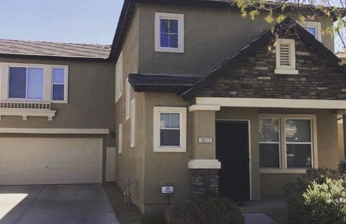 Tramonto Maison | Home in the North Phoenix desert hills Great for families and multiple couples.