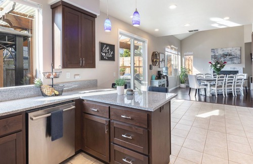 Santa Rosa Maison | Wine Country In The Foothills Of Taylor Mountain