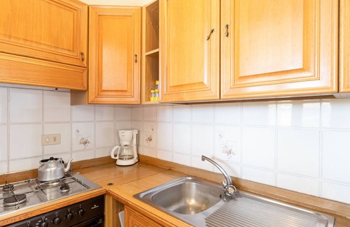 Tuoro sul Trasimeno Appartement | Appartement élégant avec piscine et salle de sport sur le lac Trasimène