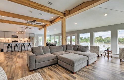 Barrett Maison | Home on San Jacinto River with Pool, Dock and Deck!