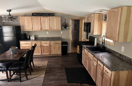 Amery Maison | Home on the Apple River