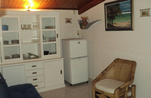 Bois de Nefles Maison | Homerez - House in Bois des Néfles St Paul.
