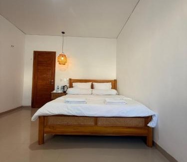 Renon Maison | Home Stay Room in Bali Near Sanur Beach