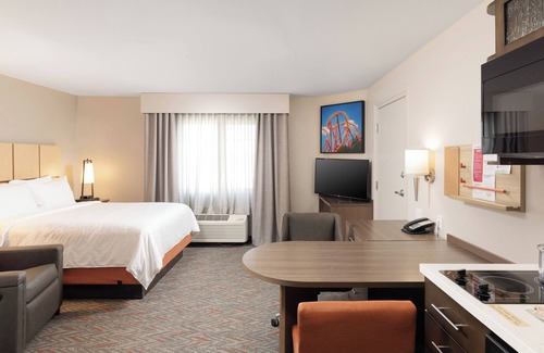 Anaheim Resort Hôtel | Home‑style Queen Studio w/Fitness, Pool & Disneyland Access! Shuttle Service