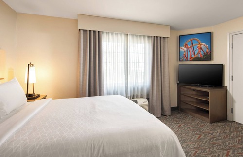 Anaheim Resort Hôtel | Home‑style Queen Studio w/Fitness, Pool & Disneyland Access! Shuttle Service