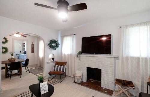 Sunnyside Maison | Home Sweet Home - Loft 3 BR - 1 BA WIFI SMART TV