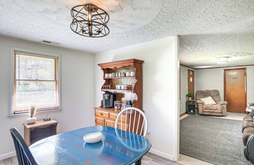Bluewell Maison | Home w/ Bunkroom: 2 Mi to Hatfield & McCoy Trail