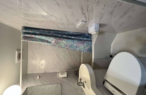 Suginami Appartement | 【Odabashi E】 2 stations à Shinjuku, 6 minutes minimum!Chambre avec ventilateur de plafond à distance de marche de Shimokitazawa
