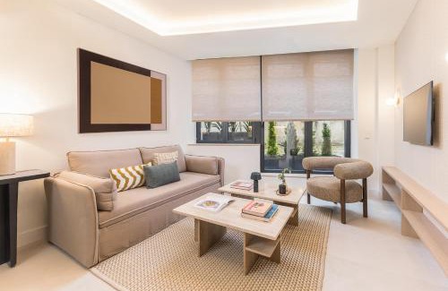Hispanoamerica Appartement | Homeclub Tu Escapada Exclusiva en Bernabéu III