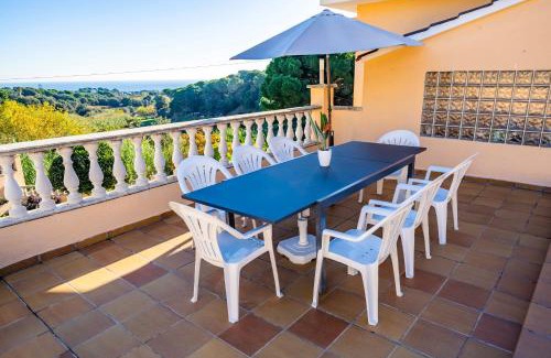 Sant Cebria de Vallalta Appartement | HomeHolidaysRentals Aube