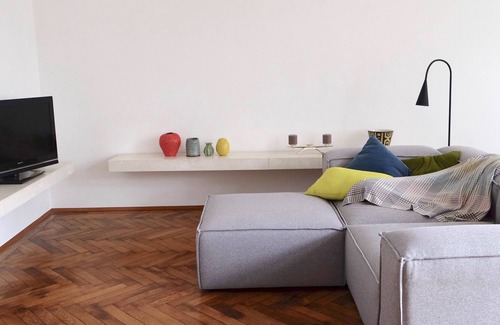 Schottenfeld Appartement | HOMELIKE 115 sqm central design apartment