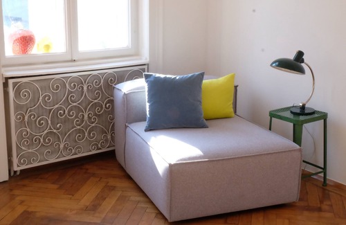 Schottenfeld Appartement | HOMELIKE 115 sqm central design apartment