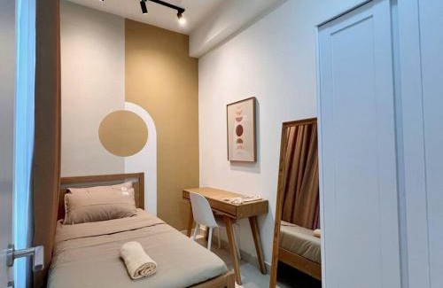 Sungai Buloh Appartement | Homely D'Sara @ Direct Link with MRT, Near Thomson Hospital & Sungai Buloh Hospital