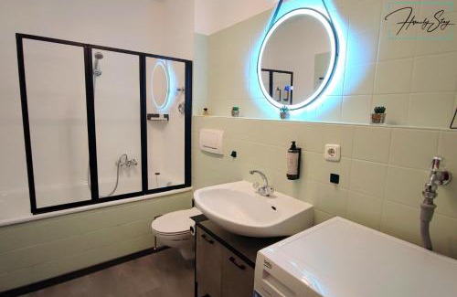 Pasing - Obermenzing Appartement | HOMELY STAY Serenity Greens - Stylisch Studio-Apartment with kitchen - 15 min from Oktoberfest -pet friendly