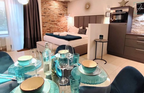 Ramersdorf Appartement | Homely Stay - Studio P1