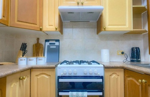 Padstow Maison | Homely Vibes 3BR Garden