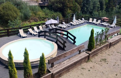 Branca Chalet De Ski | Homerez - Chalet exceptionnel pour 8 pers. avec piscine partagée et balcon