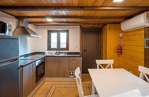 Branca Chalet De Ski | Homerez - Chalet exceptionnel pour 4 pers. avec piscine partagée et balcon