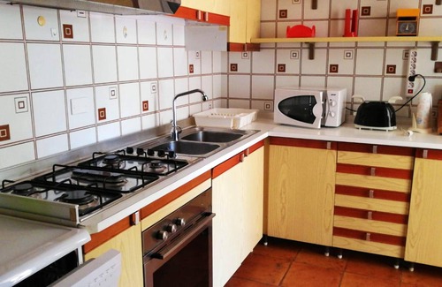 Diamante Appartement | Homerez - À 50 m de la plage ! Appartement pour 4 pers. avec terrasse à Diamante