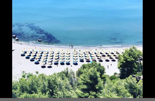 Shengjin Appartement | Homerez - À 70 m de la plage ! Appartement pour 8 pers. avec balcon à Shëngjin