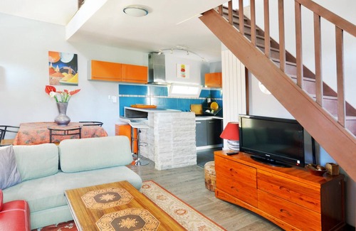 Ferolles-Attilly Maison | Homerez - Amazing house for 4 ppl. with garden and terrace at Férolles-Attilly