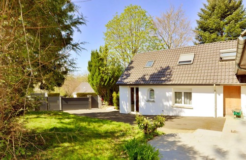 Ferolles-Attilly Maison | Homerez - Amazing house for 6 ppl. with garden and terrace at Férolles-Attilly